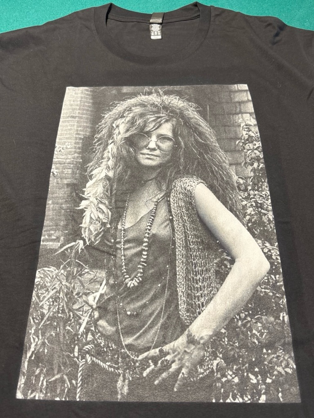 Legendary Janis Joplin Black Tee w/Vintage Portrait , 2XL , $17